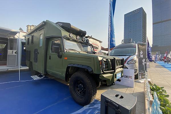 北汽勇士房车,性能强悍每一公斤重量都是为越野而