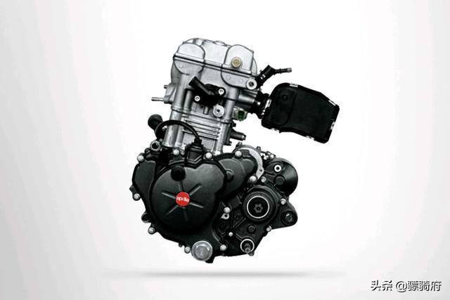 18万!传奇色彩的宗申阿普利亚pagani 150abs上市,文化范十足