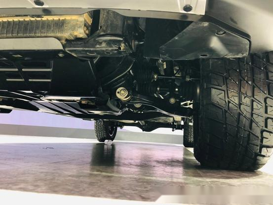 买不到海拉克斯这款国产皮卡一样满足你80l超大油箱越野强悍