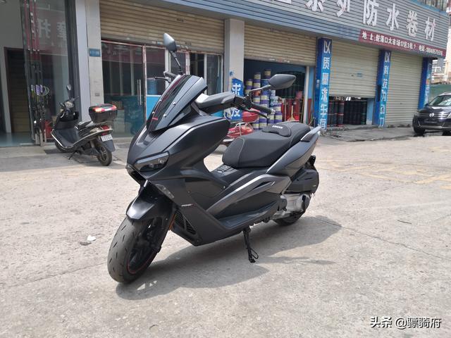 雅馬哈nmax155三陽drg158龍嘉vmax300三款踏板車橫評