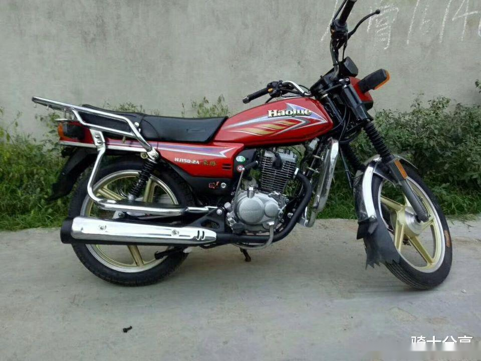 豪爵vr15019和hj1502a哪款更适合跑长途