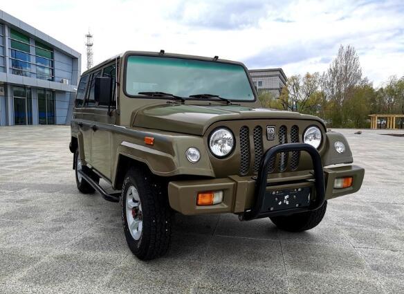 最接地气的国产越野车!造型不逊牧马人 标配四驱 2.8t柴油动力