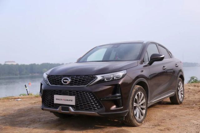 轿跑suv中的佼佼者 传祺gs4 coupe