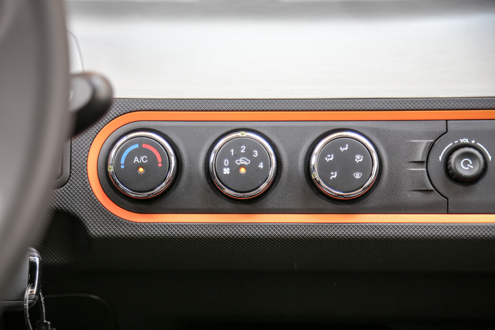 人民的代步车到底有多了解人民试驾宏光miniev