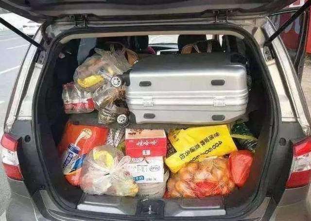 私家车后备箱放礼品被罚两百车主委屈那放啥才能不罚款
