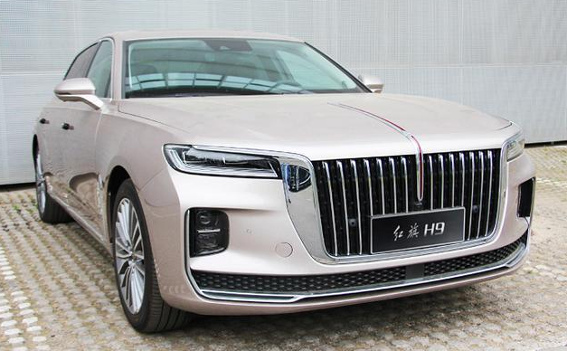 红旗h9车标-车身-尾灯-易车