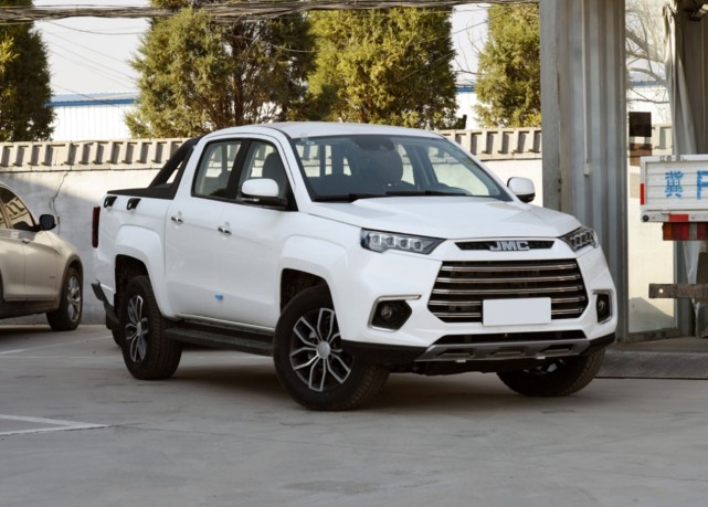 皮卡中的福特域虎9采用福特puma20t1528万起不便宜