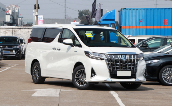 最贵面包车之一加出一辆埃尔法的钱落地近300万