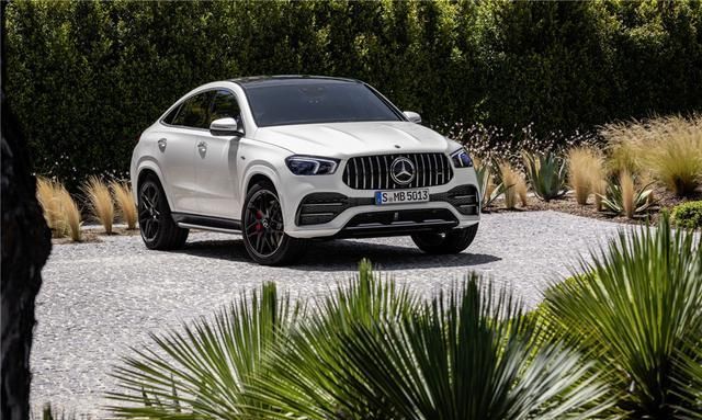 作为新一代全新梅赛德斯-奔驰glecoupe的性能版,新车采用了最新的pan