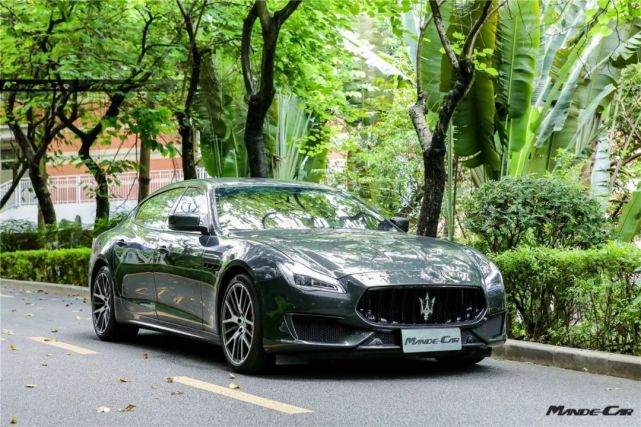 玛莎拉蒂quattroporte总裁改装gts前杠,新款大灯