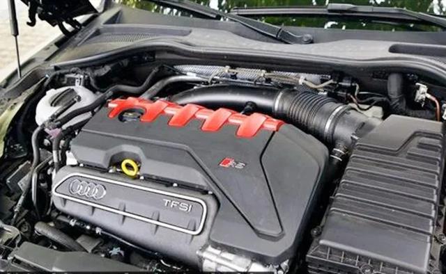 奥迪tt rs马力_气缸_双离合变速箱