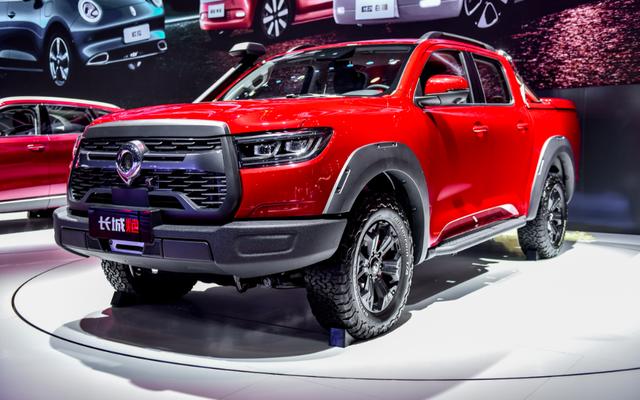 2020成都车展长城炮越野皮卡柴油版上市配6mt与8at