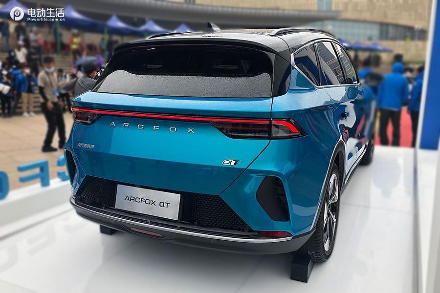 实拍北汽麦格纳arcfoxαt电池936kwh653km续航