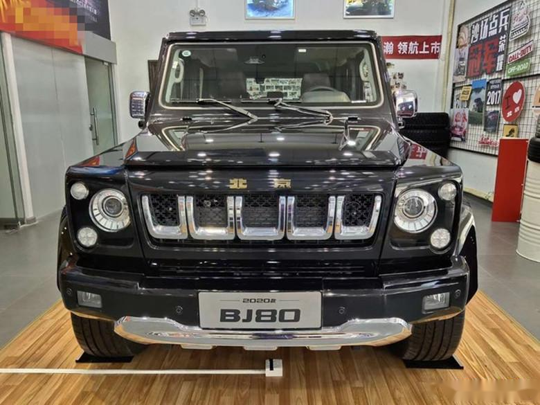 "国产大g"改款到店,气场依旧强劲,配置更为丰富,还有v6 3.0t