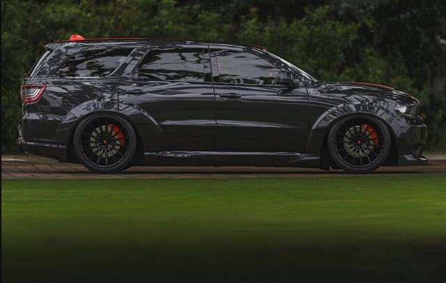 道奇杜兰戈srt版改装brutus宽体套件渲染设计图曝光