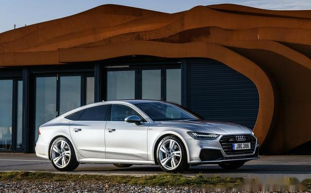 奥迪a7配无框车门果然是轿跑车里的颜值担当