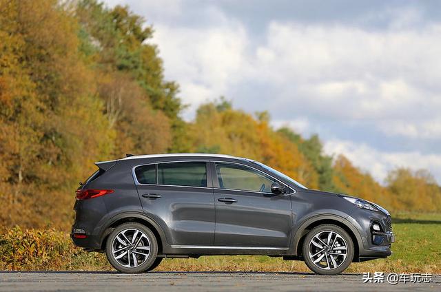 2020年起亚狮跑16crdi柴油版搭配48v轻度混动的家用suv