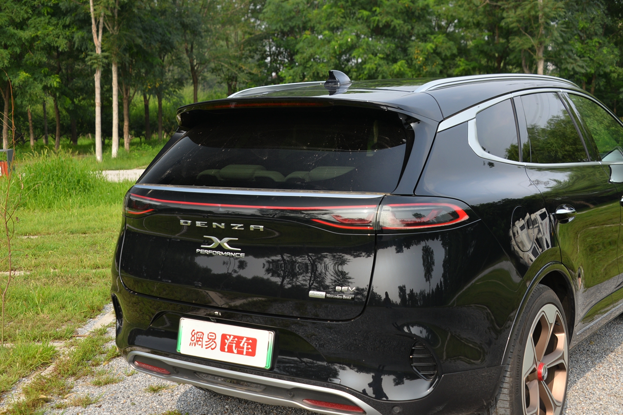 续航靠谱有奔驰的味道腾势x纯电版试驾体验