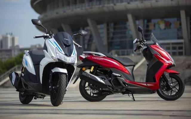 大阳发布v锐125150国产首款油电混动踏板92升油箱