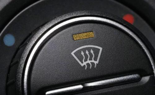 车窗除雾用内循环还是外循环用对了除雾速度更快