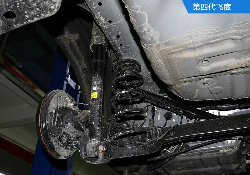 新飞度减配了底盘用料对比完结果出来了