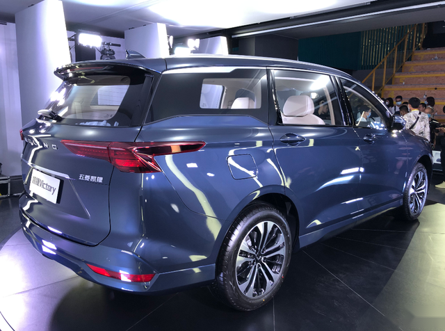 五菱凯捷车标_车身_方向盘