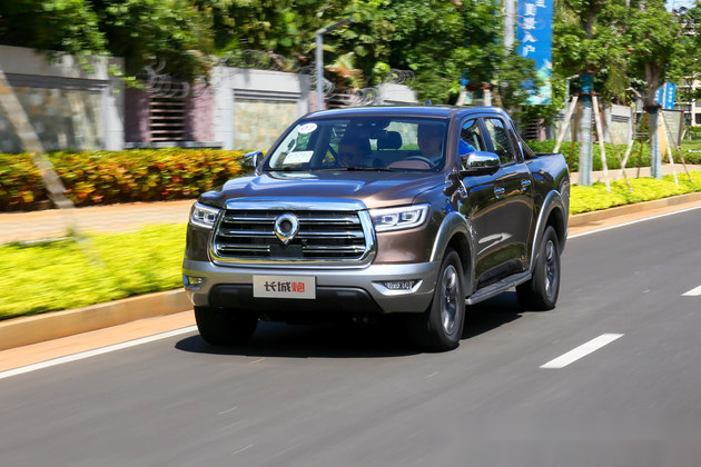 如suv般舒适试驾长城炮乘用皮卡柴油版