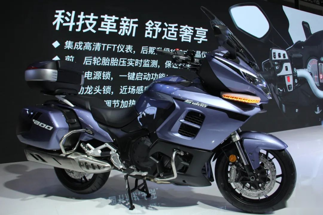 贝纳利发布三缸1200gt巡航