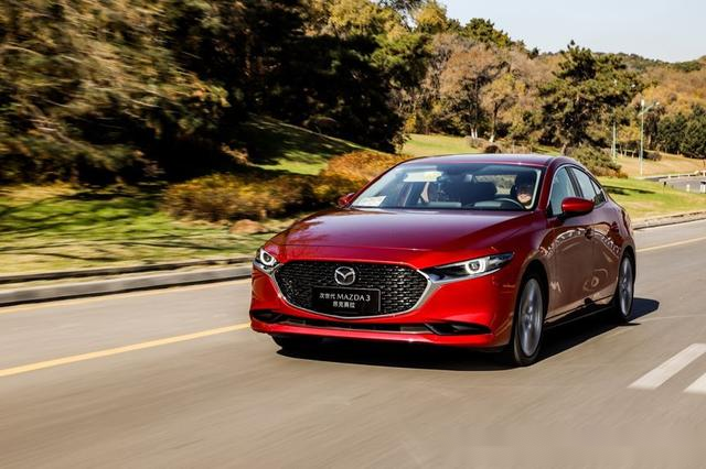 国庆开这3款高颜值轿车回家非常了不起