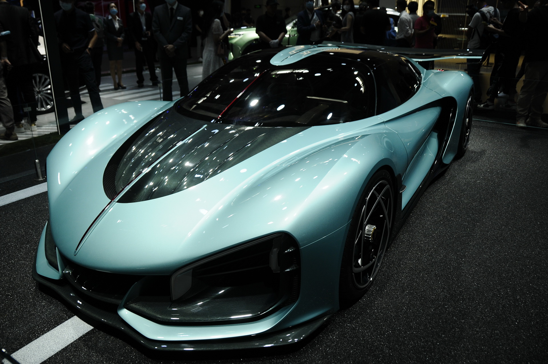 红旗s9概念车国内首次亮相量产后或成性能最强国产车