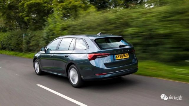 2020年斯柯达明锐octavia旅行车廉价舒适家用车之选