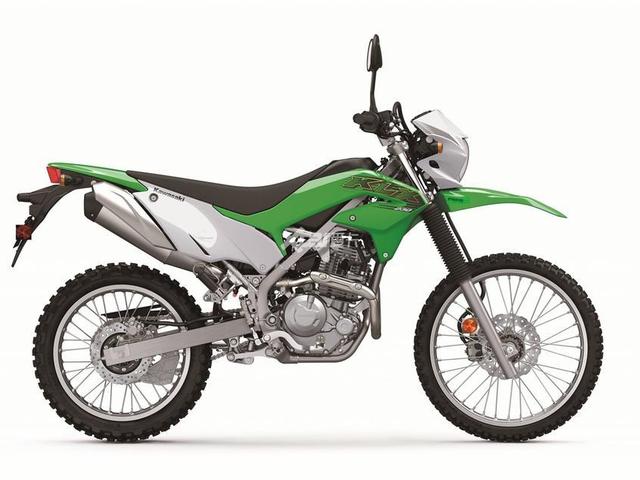 klx230定位於入門級越野車,主要提供給希望嘗試越野樂