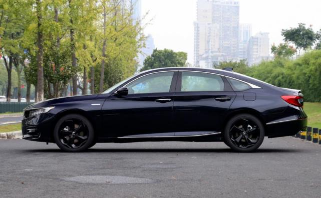 雅阁星空限量版黑武士造型,两套动力,限量1万台,手快有手慢无_易车