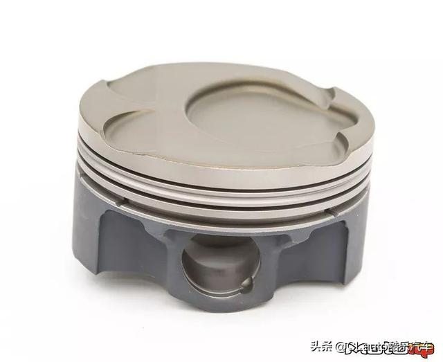 在对活塞进行wpc处理之后,还在活塞顶部加入了三层陶瓷组成的隔热涂层