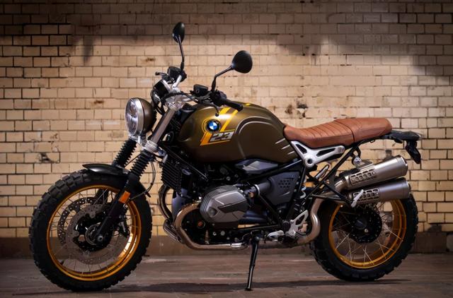 21款bmw拿铁海外发布动力微降标配dbc动态刹车