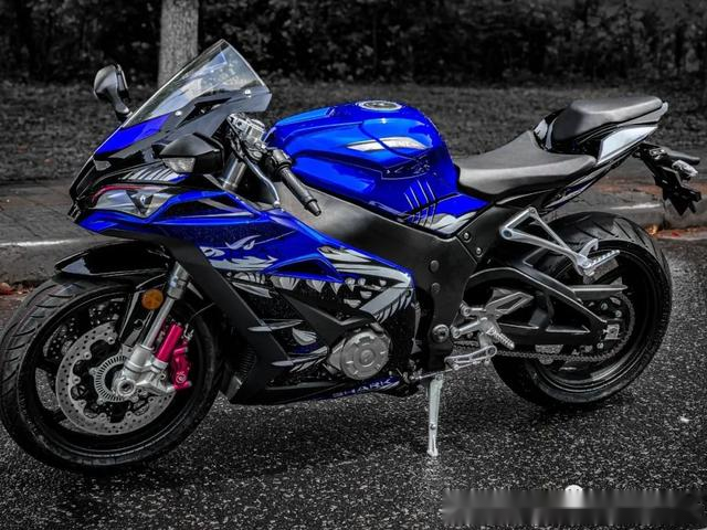 国产r6珠峰摩箭500一比一新款雅马哈yzfr6外形工程样车