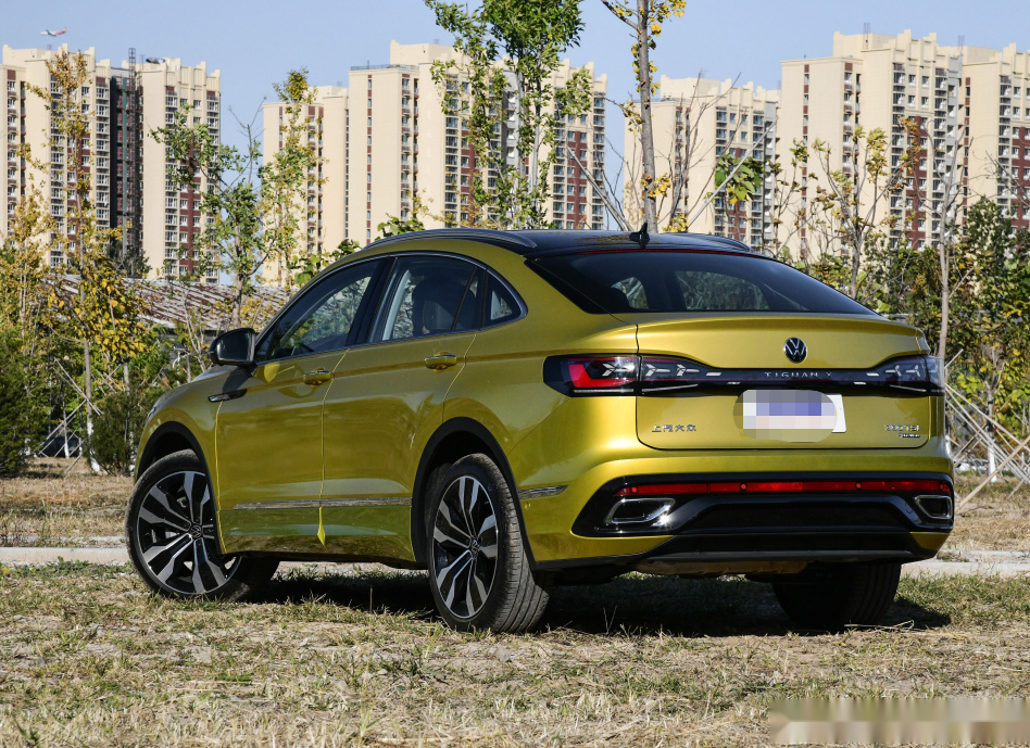 大众又一跨界车来了20t爆220马力配四驱双独悬轴距近2米8