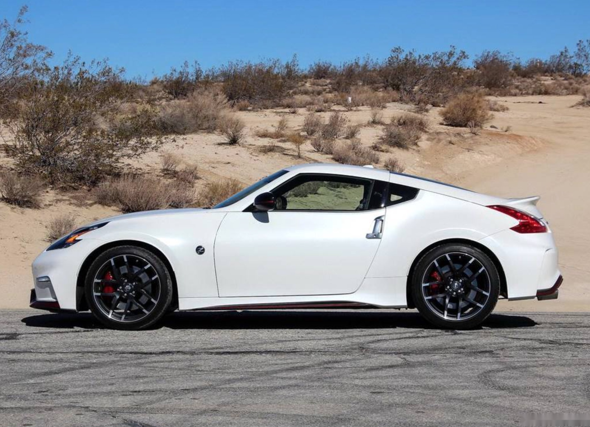 日产也有小钢炮,搭载v6发动机,406马力4.2s破百,2021年上市_易车