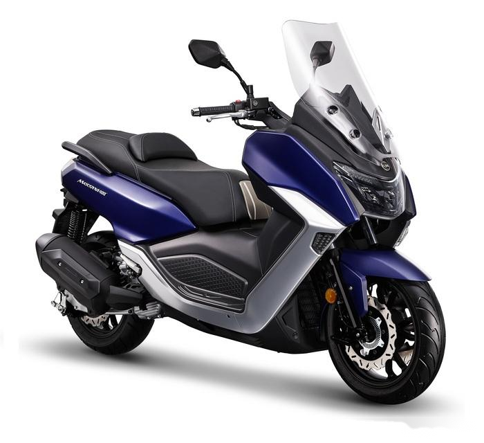 三阳发布新款maxsym400i外观配置全面进化竞争台产赛艇400