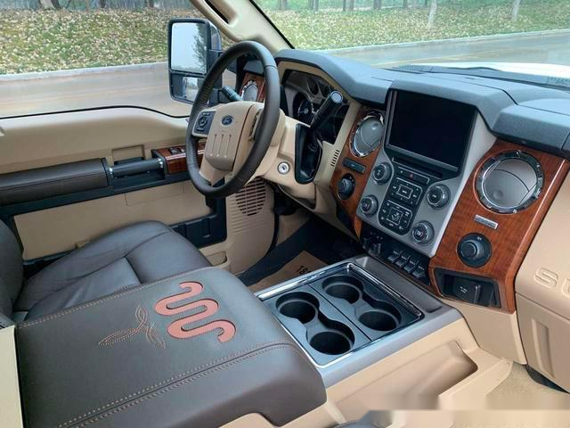 大块头福特巨型皮卡f350