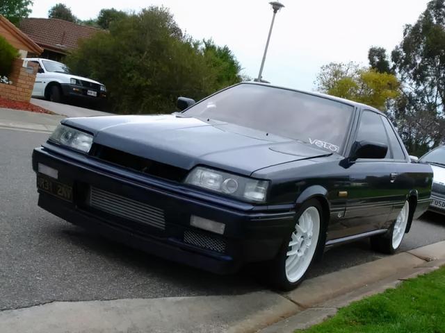 nissanskylinegtrr31,产于1985-1989年.搭载2.