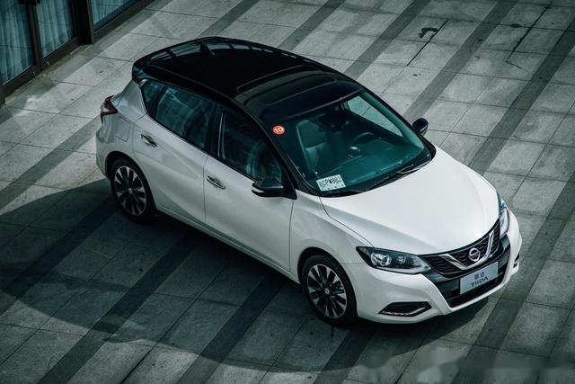 两厢市场的常青树2021款东风日产骐达nissantiida