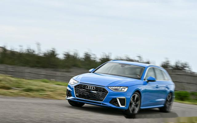 周末跟着我们一同试驾奥迪a4avant40tfsi动力依旧强劲