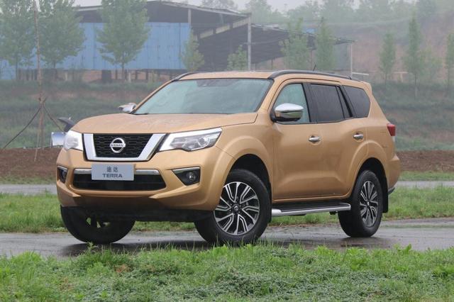 2021款日产途达到店实拍更换越野套件竞争新汉兰达