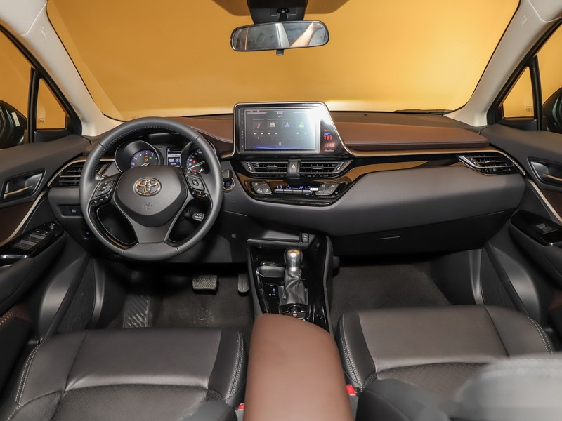 2020广州车展探馆广汽丰田chr混动版