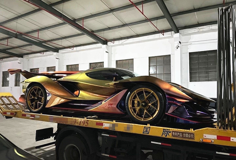 国内首台阿波罗ie实车亮相售价超布加迪还是金龙定制版