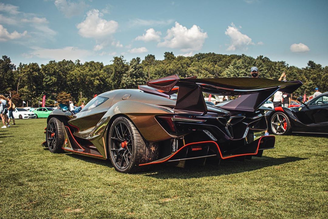 虽然阿波罗(apollo)的品牌影响力不如布加迪和柯尼塞格,但阿波罗ie