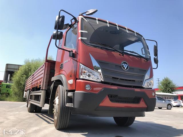 动力链可靠,适合重载运输,实拍北汽福田时代领航es5中卡