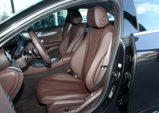 卡尔森 s级车身-内饰-空间-易车