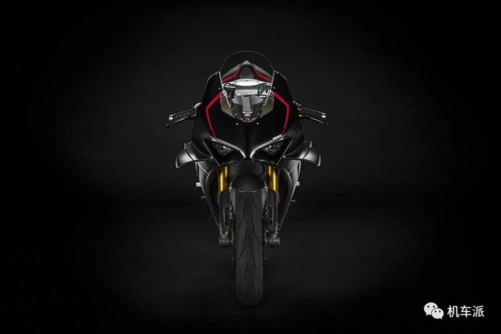 哑光黑干式离合杜卡迪panigalev4sp亮相